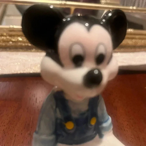 Vintage Mickey & Minni Mouse Ceramic Planter Set - Picture 10 of 11